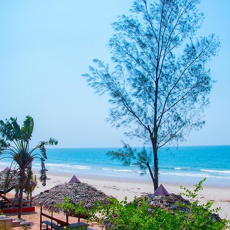 Ampazony Oasis Lodge Mahajanga Eksteriør bilde