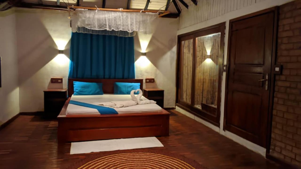 Ampazony Oasis Lodge Mahajanga Eksteriør bilde
