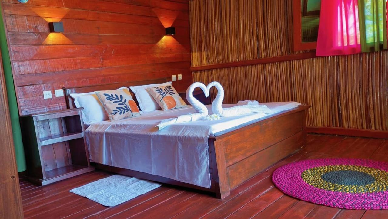 Ampazony Oasis Lodge Mahajanga Eksteriør bilde