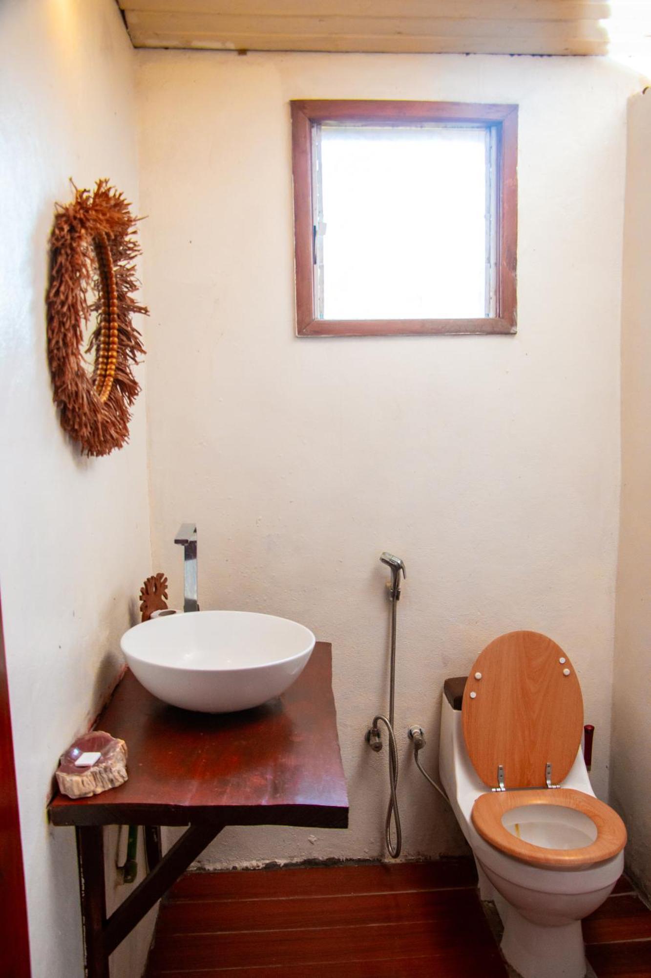 Ampazony Oasis Lodge Mahajanga Eksteriør bilde