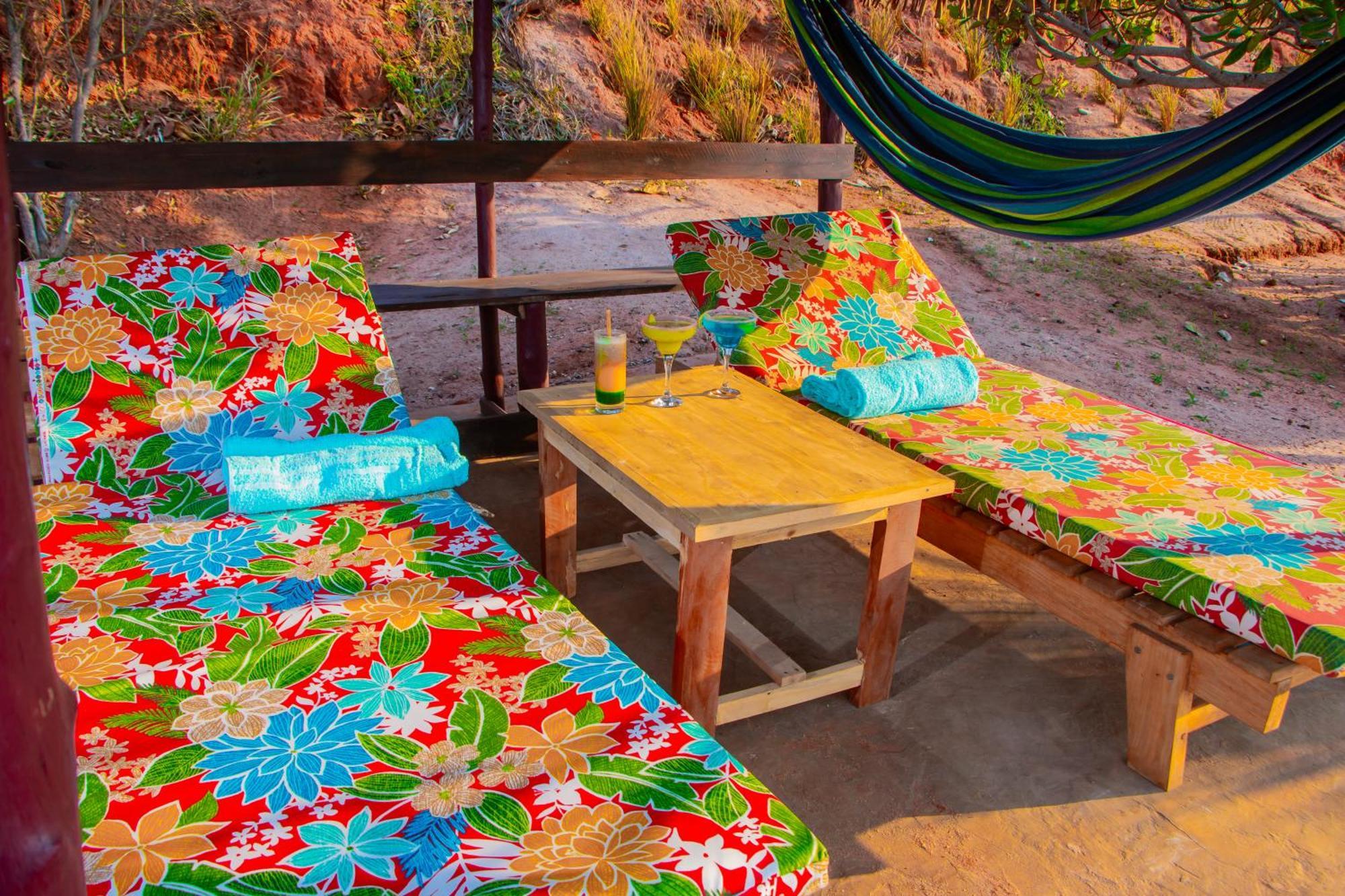 Ampazony Oasis Lodge Mahajanga Eksteriør bilde